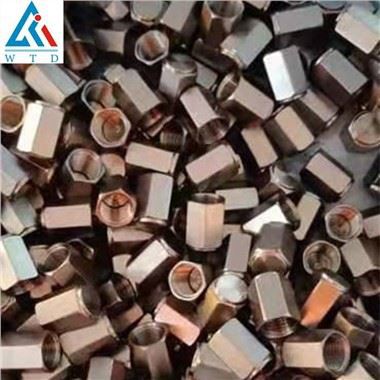 Поклопац ауто вентила од титанијума